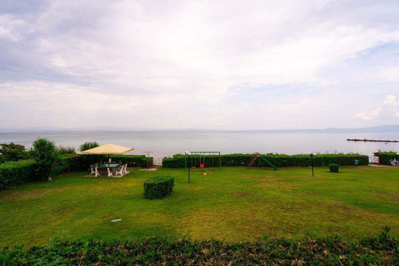 Villa Polichrono By The Sea à Polychrono Extérieur photo